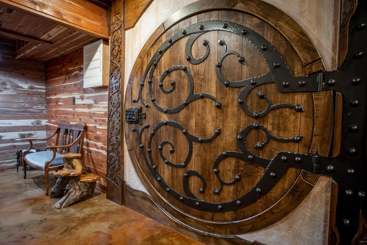 The Hobbit House, Fantasy Comes Home! Russellville Exterior foto